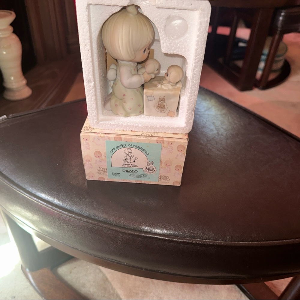 Precious Moments Cream Decor Accent